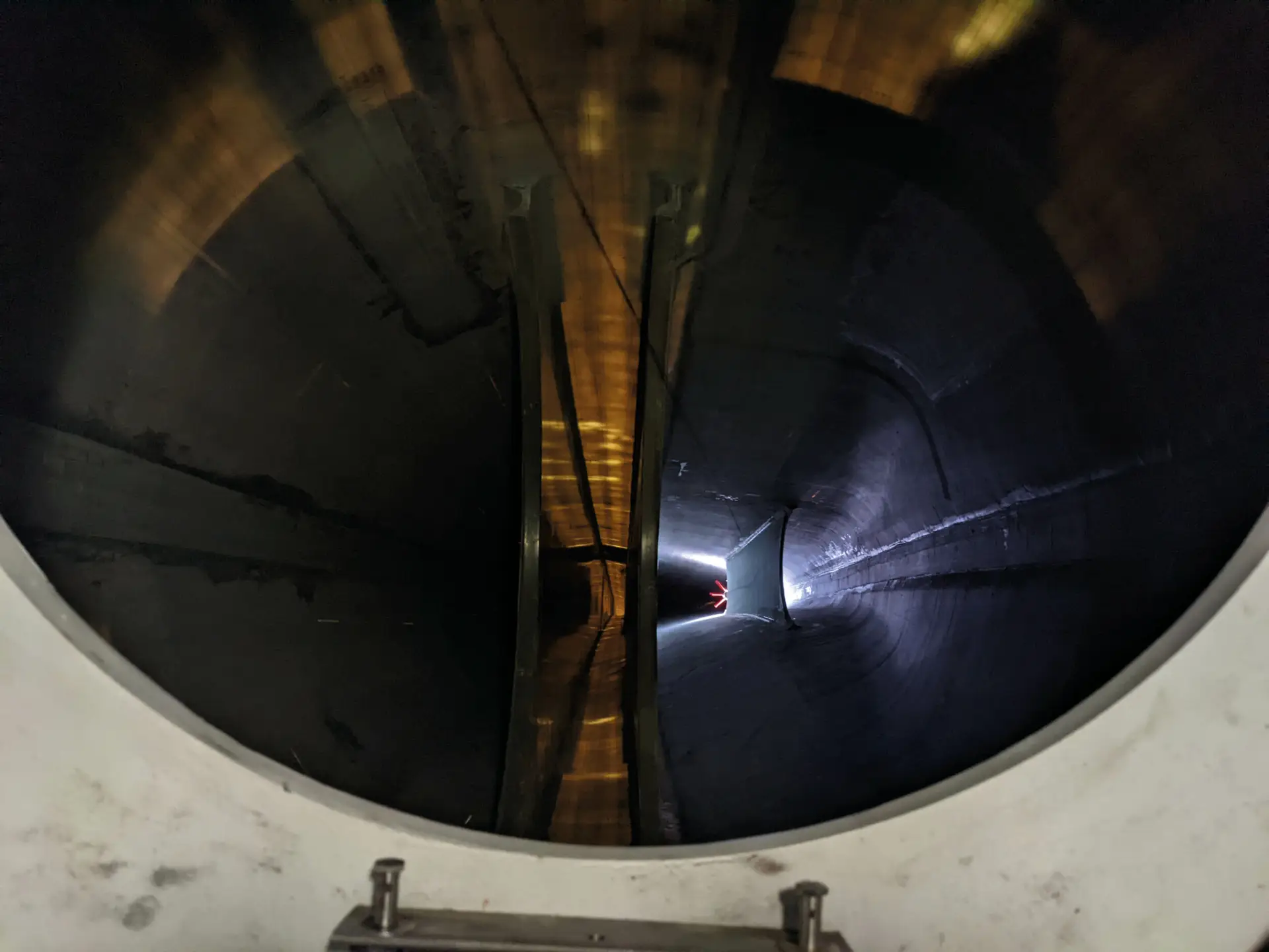 Full HD view inside a wind turbine blade captured by INTRABLADE